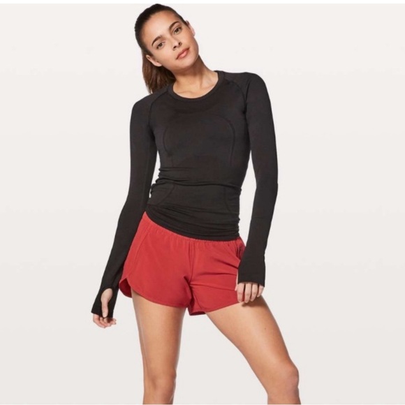 Lululemon Tracker Short V 4” Persian Red - Picture 2 of 5